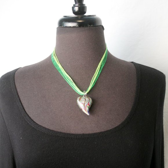 Glass Heart Necklace - Picture 2 of 3